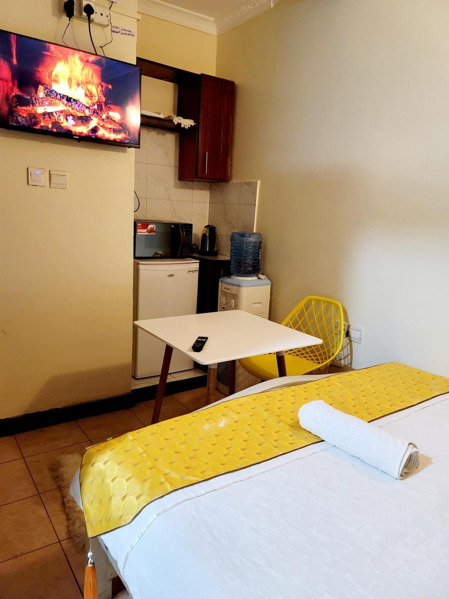 Sunrise Blue Moon B&B Nairobi Exterior foto